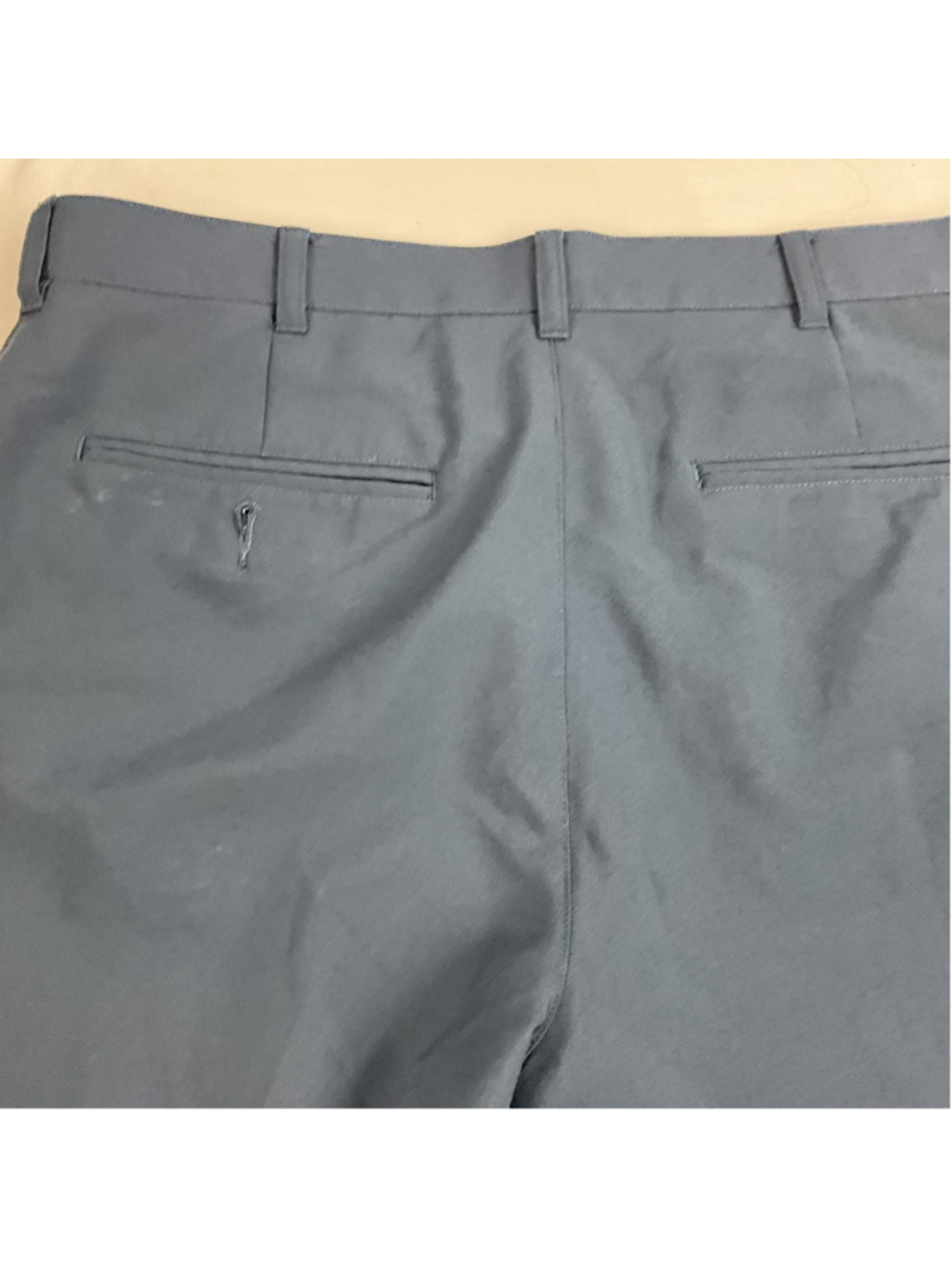 Men’s PGA Tour Golf Shorts Size 34 Navy Blue - Picture 6 of 6